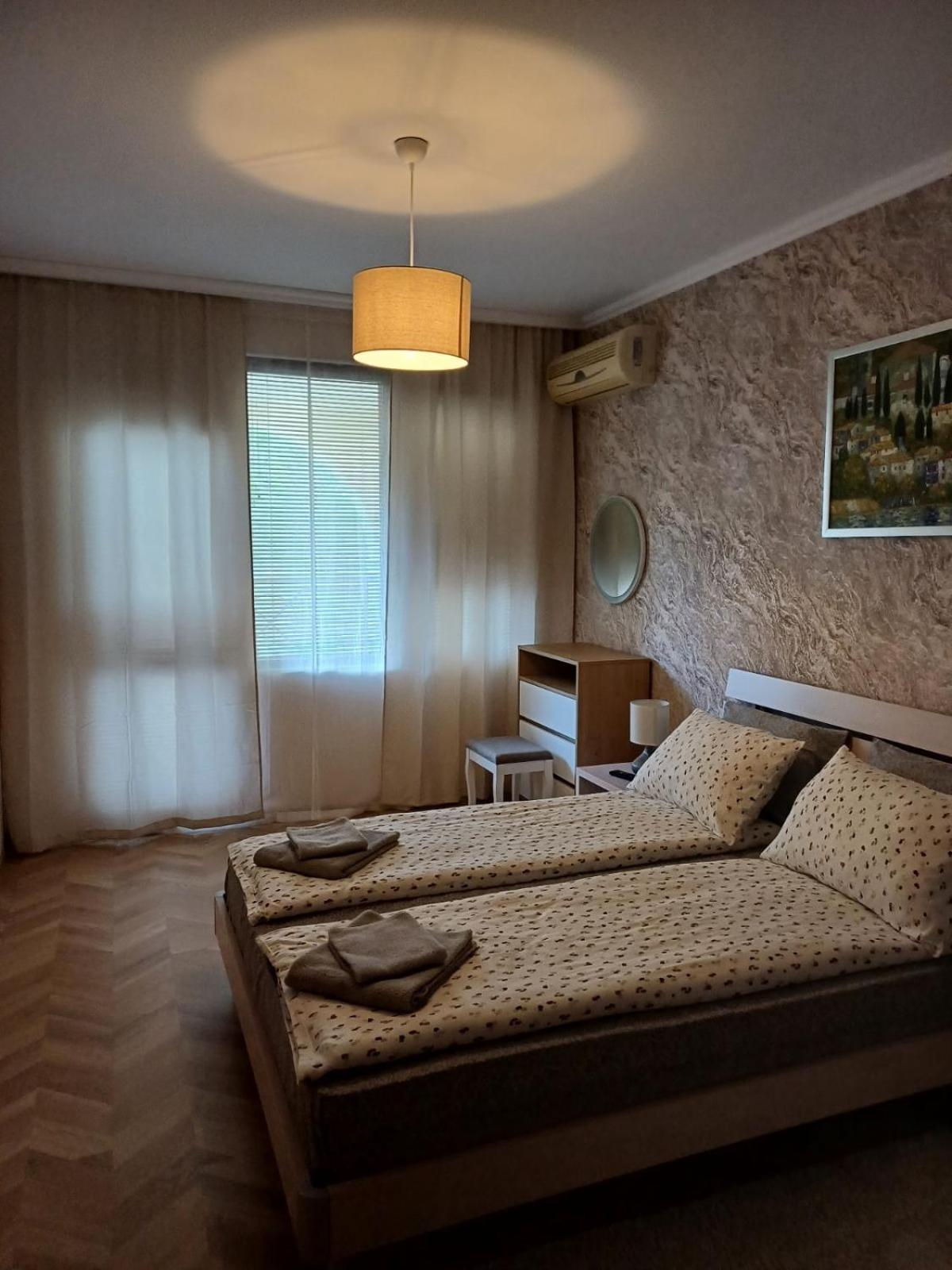 Lighthouse 1Bedroom Gec Apartment 203 Balchik Ngoại thất bức ảnh